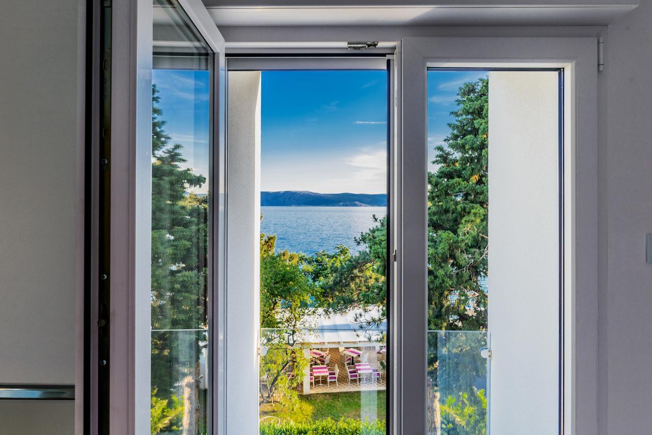 Rocky Beach Rooms Novi Vinodolski Exteriér fotografie