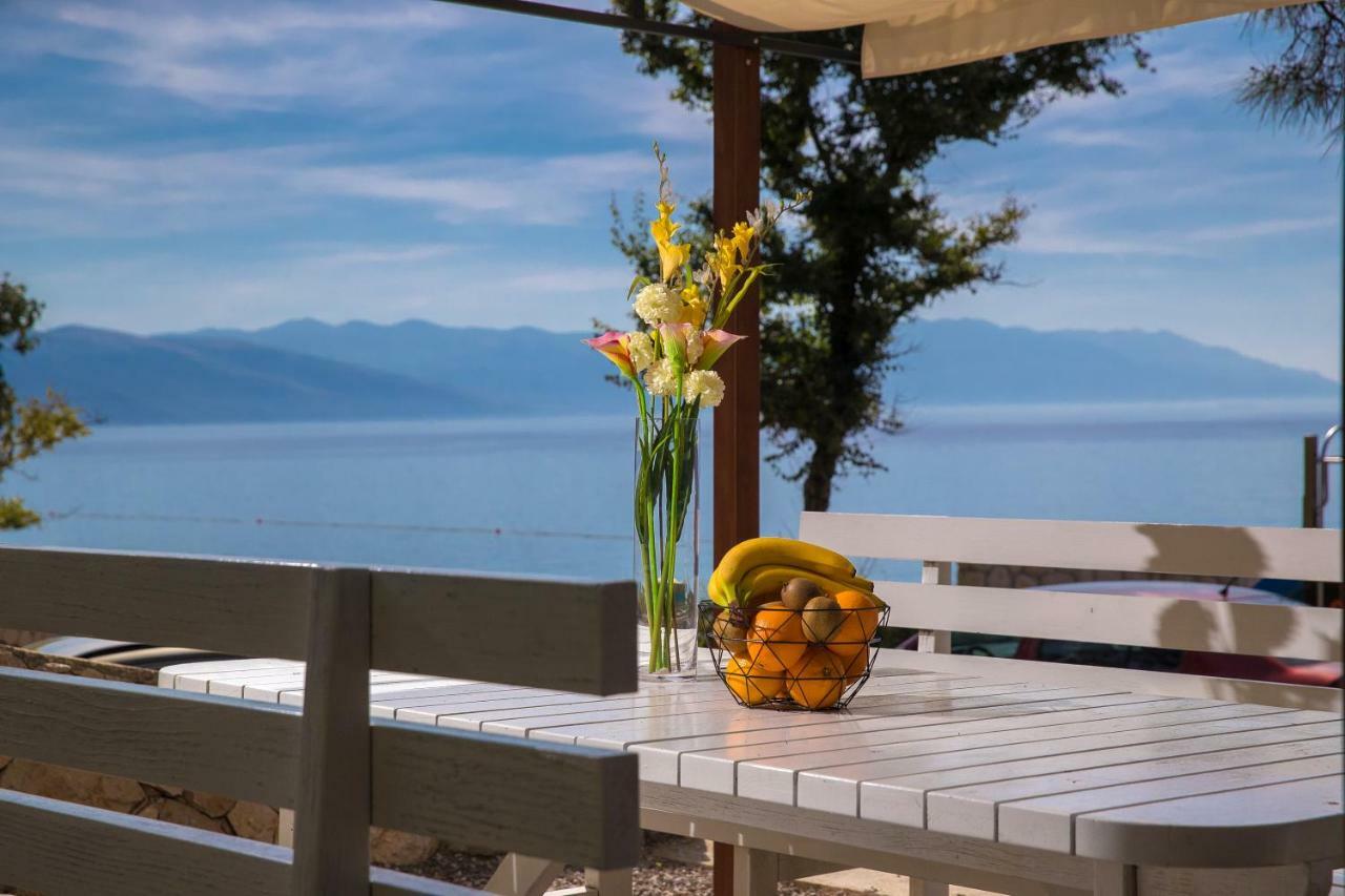 Rocky Beach Rooms Novi Vinodolski Exteriér fotografie